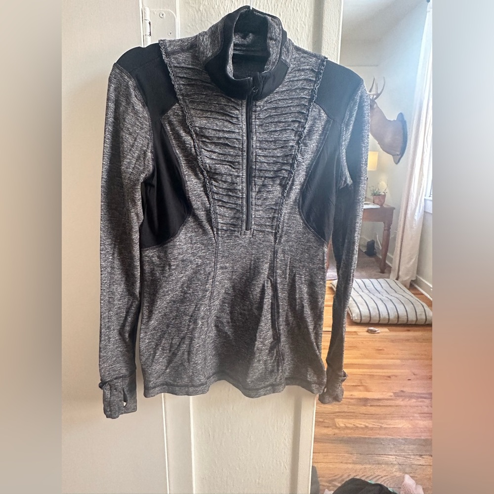 Lululemon running top (1/2 zip)